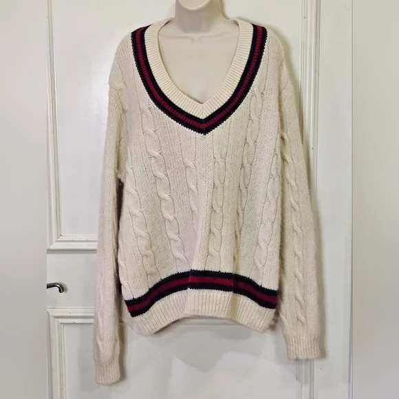 Brandy Melville NIKKI Cream/Red/Navy Cable Knit Oversized Wool Sweater,One Size - Picture 2 of 16